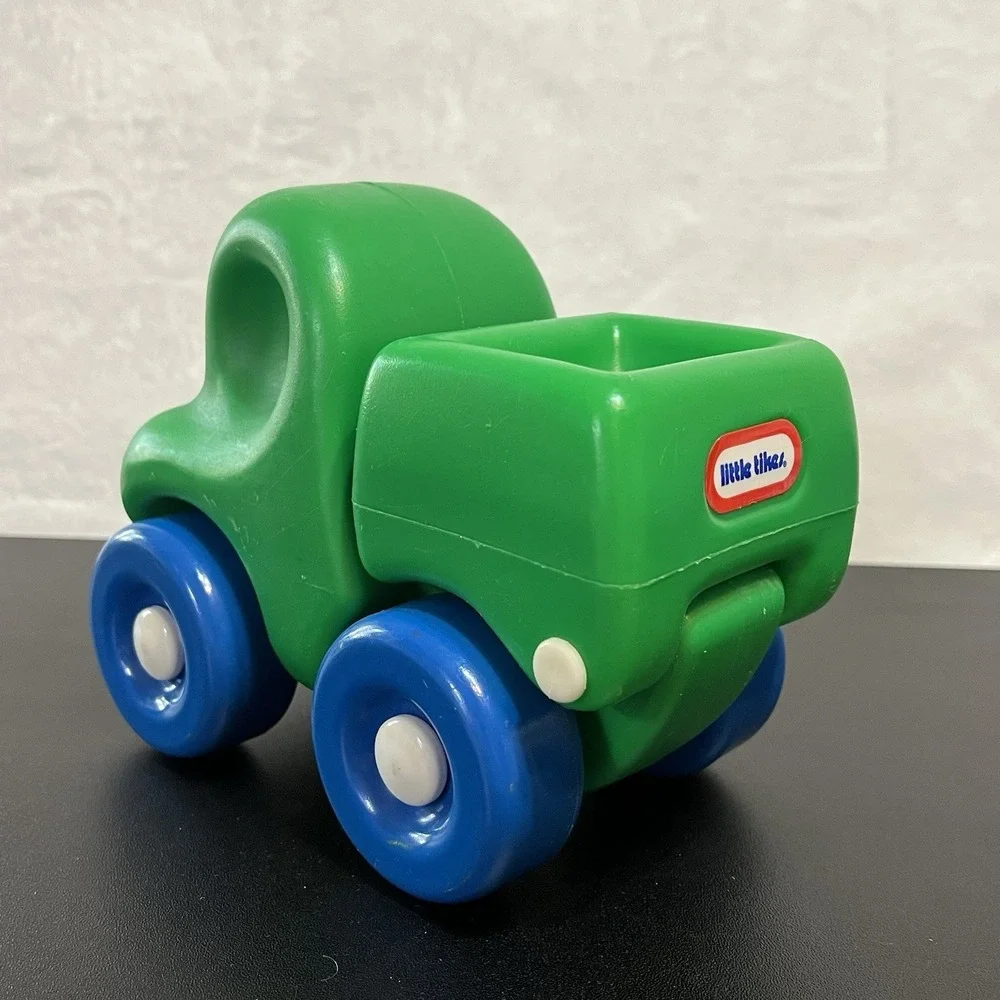 Vintage Little Tikes Chunky Green Dump Truck 6